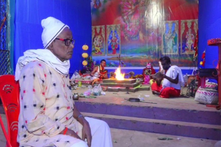ओडिशा के कोहेनूर इस्लाम कर रहे हैं 37 साल से दुर्गा पूजा का आयोजन