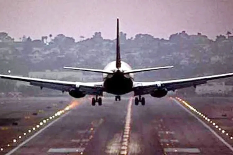 भारत अगले 4-5 वर्षों में 80 हवाईअड्डों को जोड़ेगा