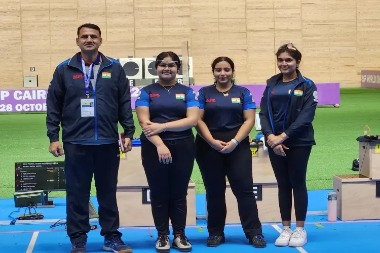 काहिरा पिस्टल विश्व चैम्पियनशिप : भारत ने कांस्य पदक के साथ अभियान की शुरूआत की