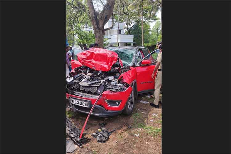 केरल: सांसद ए.एम. आरिफ कार दुर्घटना में घायल