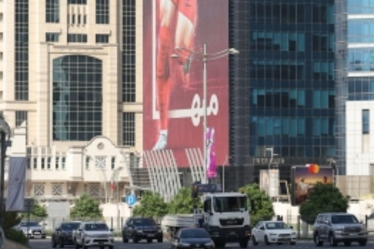 विश्व कप 2022: कतर में फीफा आयोजकों का यूटर्न, स्टेडियम में बीयर की बिक्री पर लगाया बैन