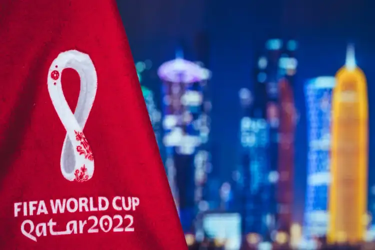 कतर फीफा विश्व कप 2022: इतिहास का सबसे महंगा वर्ल्ड कप, फीफा कमाएगा 5.31 खरब रुपए