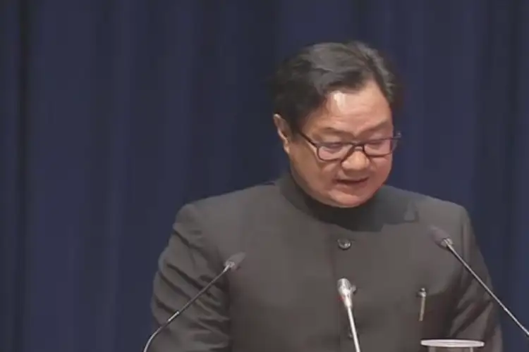 संविधान दिवस:  रिजिजू बोले- क्षेत्रीय भाषाओं में होगा कानूनी सामग्री का अनुवाद, BCI ने किया समिति का गठन