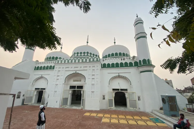 इस्लामी और हिंदू वास्तुकला का मिश्रण है रायबरेली की आलमगिरी मस्जिद