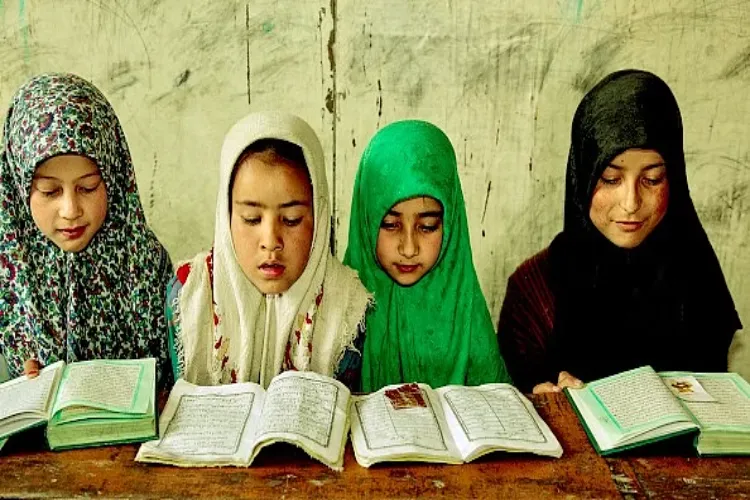 सरकार का फैसला: पहली से आठवीं कक्षा तक के मदरसा छात्रों को छात्रवृत्ति नहीं