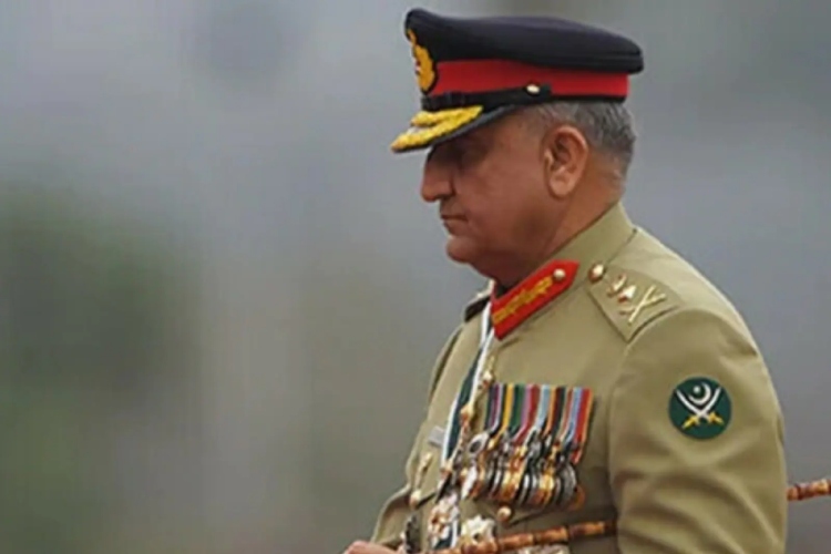जनरल कमर जावेद बाजवा पाकिस्तान के सबसे अप्रभावी सेनाध्यक्ष रहे हैं