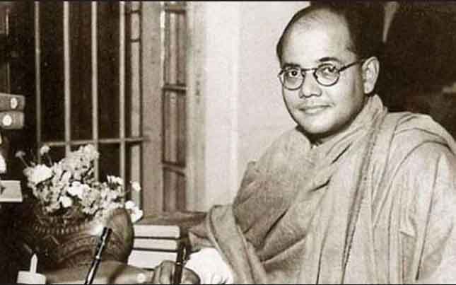 https://www.hindi.awazthevoice.in/upload/news/167438675406_neta_ji_5.jpg