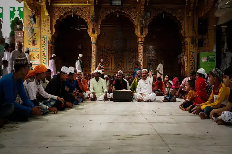 dargah