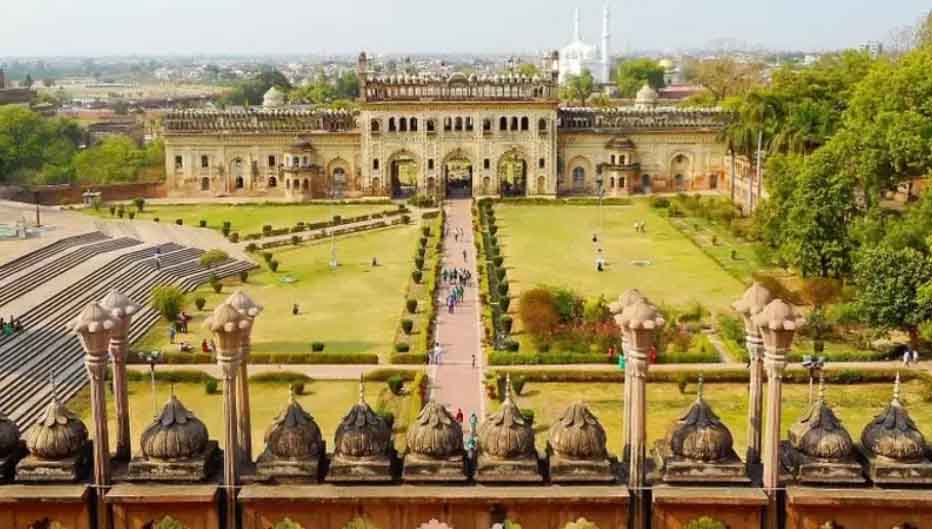 https://www.hindi.awazthevoice.in/upload/news/167447790110_imambada_lucknow.jpg