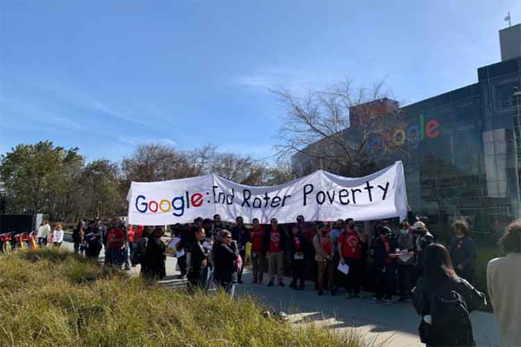 अमेरिका: नौकरियों में कटौती, कम वेतन मिलाने पर गूगल कर्मचारियों ने किया प्रदर्शन