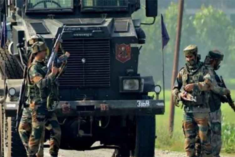 जम्मू-कश्मीरः हथियारों के साथ 6 जैश-ए-मोहम्मद आतंकवादी गिरफ्तार