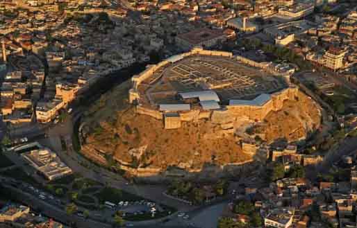 https://www.hindi.awazthevoice.in/upload/news/167614240313_Gaziantep_Castle_structure_has_been_destroyed_by_this_earthquake.jpg