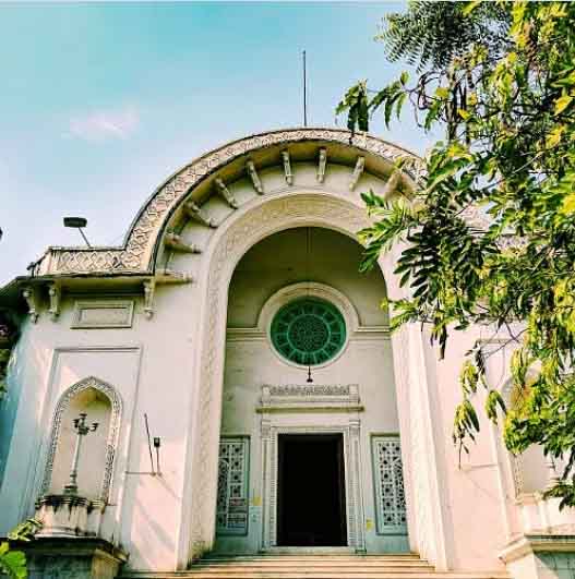 https://www.hindi.awazthevoice.in/upload/news/167646447004_STATE_CENTRAL_LIBRARY-_THE_MUGAL_ARCADIA_,A_POETRY_IN_THE_HYDERABAD_BACKYARD_5.jpg