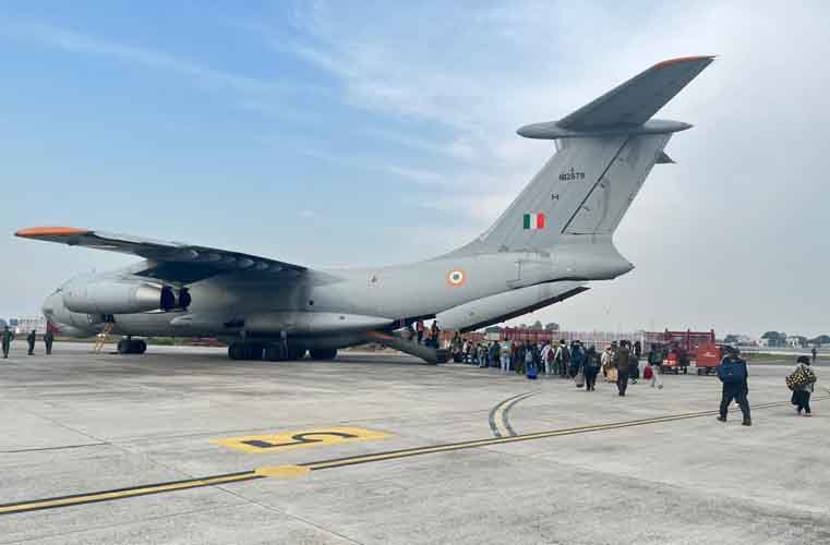ऑपरेशन सद्भावना: भारतीय वायुसेना ने 388 नागरिकों को जम्मू से लेह पहुंचाया