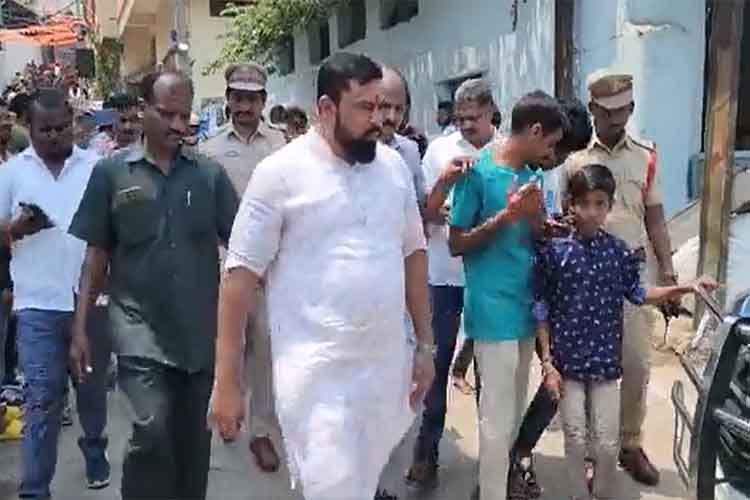 हनुमान जयंतीः हैदराबाद में टी राजा सिंह को हिरासत में लिया गया