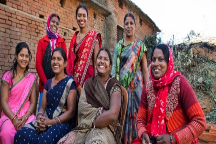 झारखंड की खिलखिलाती रानियां (सभी फोटो क्रेडिटः विश्व बैंक)