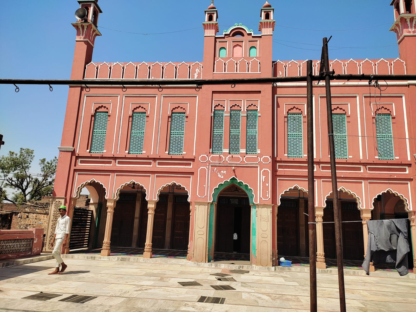 candaini masjid