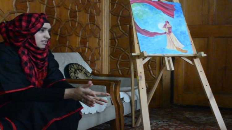 https://www.hindi.awazthevoice.in/upload/news/168509279401_Badrul_Nisa_Bhatt_The_message_of_peace_given_by_Sufi_paintings_2.jpg
