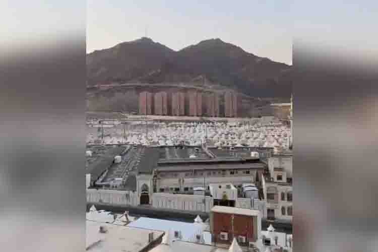 सऊदी अरबः हजयात्रियों के लिए मीना में बसने लगा ‘तंबुओं का शहर’