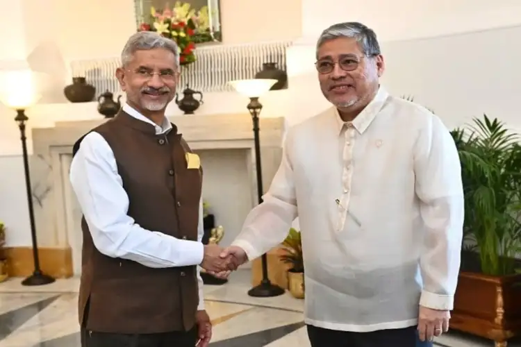 फिलीपींस के विदेश सचिव एनरिक मनालो ने दिल्ली में विदेश मंत्री डॉ. एस जयशंकर से मुलाकात की