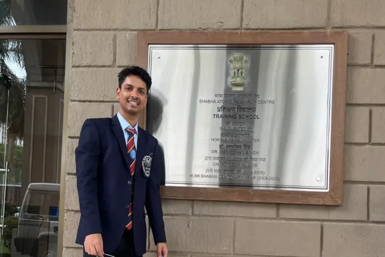 मदरसा शिक्षा के बेटे मोहम्मद आमिर अंसारी बने भाभा परमाणु अनुसंधान केंद्र में युवा वैज्ञानिक