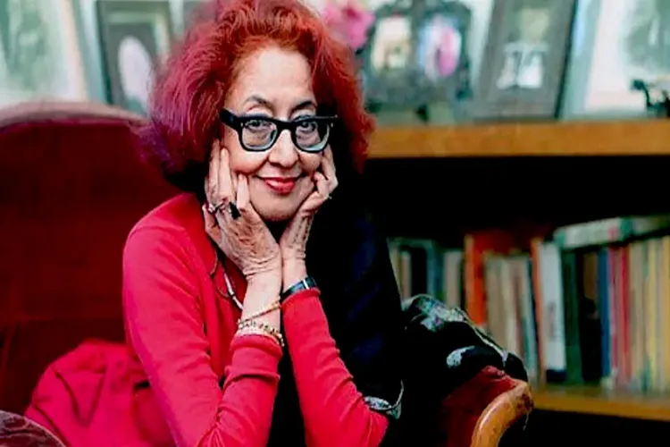 कुर्रतुल ऐन हैदर : 15 हजार एकड़ जमीन के बदले मांग ली छोटे भाई की जान की माफी