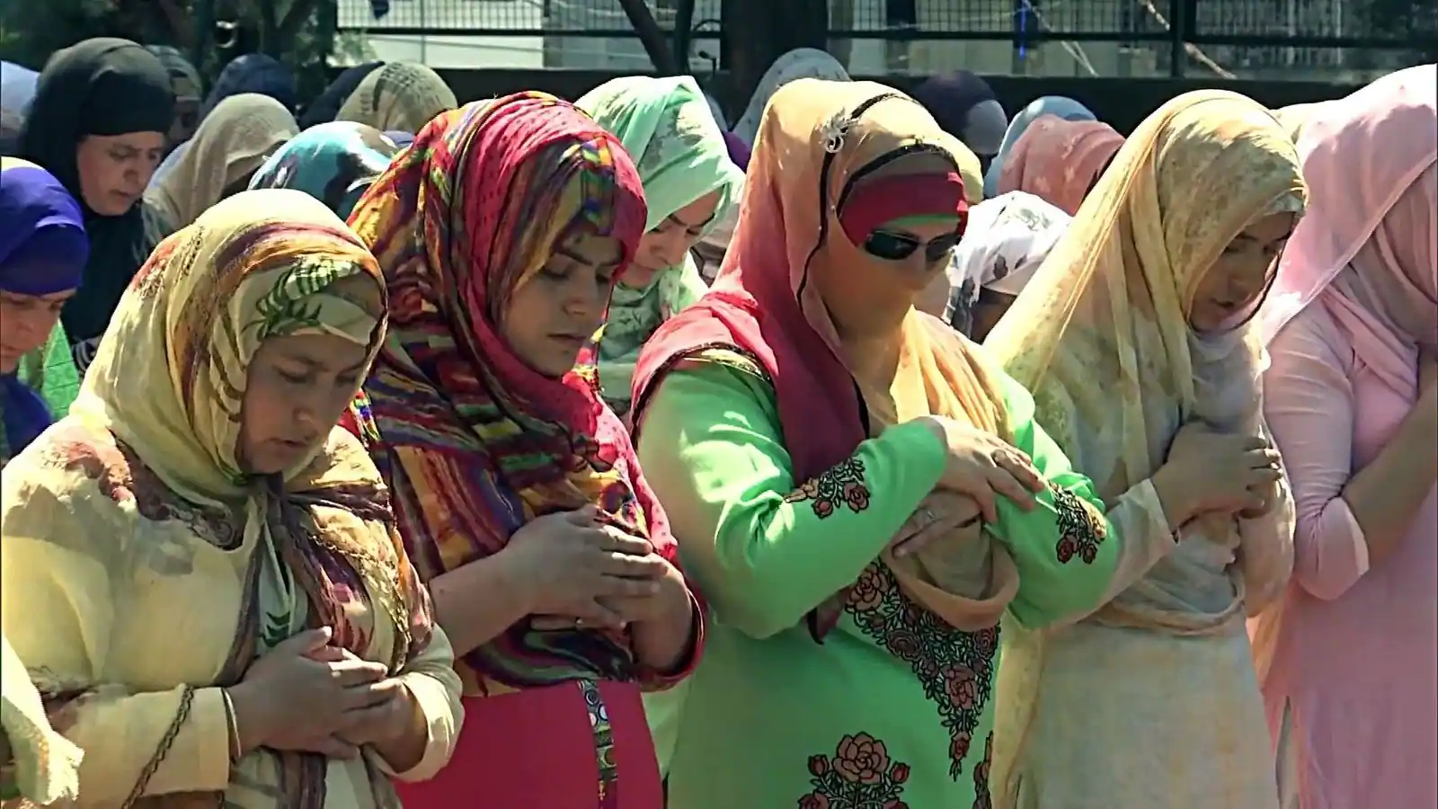 muslim ldy