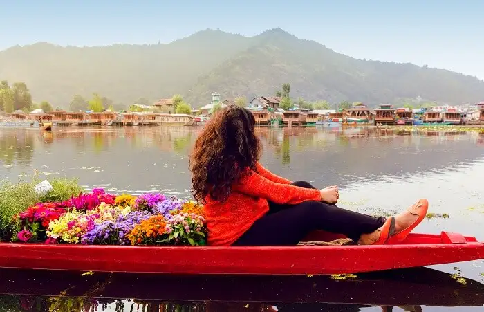 https://www.hindi.awazthevoice.in/upload/news/168977778110_Jammu_and_Kashmir_How_the_tourism_hub_defeated_the_terrorism_hub_3.webp