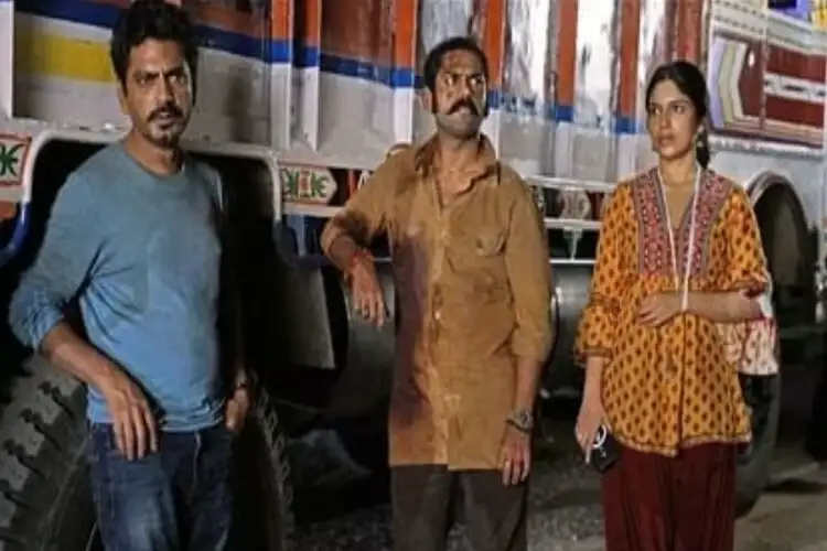 Film Afwaah Review: बिना सच जाने वीडियो वायरल करने वालों, ये आपके लिए