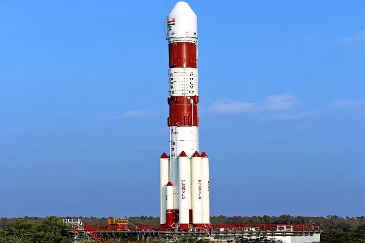 भारतीय रॉकेट पीएसएलवी सिंगापुर के 7 उपग्रहों की कक्षा में उड़ान भरेगा