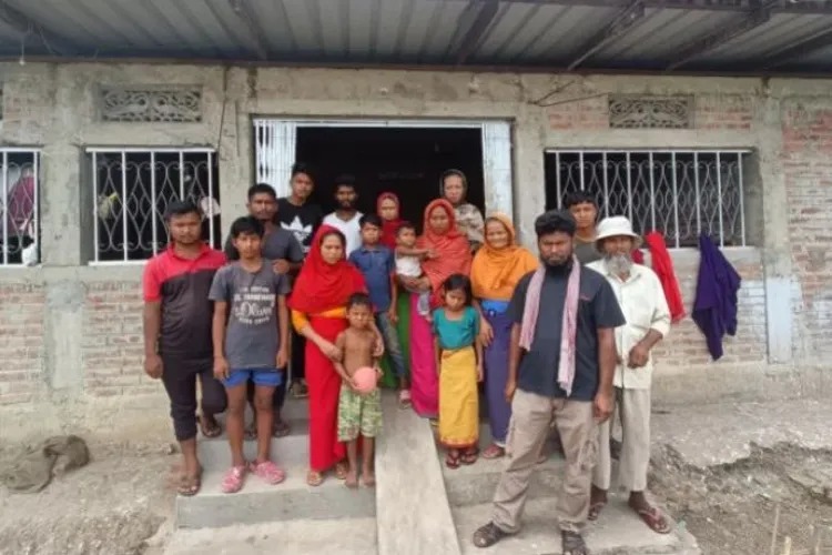 https://www.hindi.awazthevoice.in/upload/news/169073497613_Losses_on_both_sides_in_Manipur,_we_are_on_the_side_of_peace,_providing_humanitarian_help,_Manipur_Muslim_Organization_3.jpg