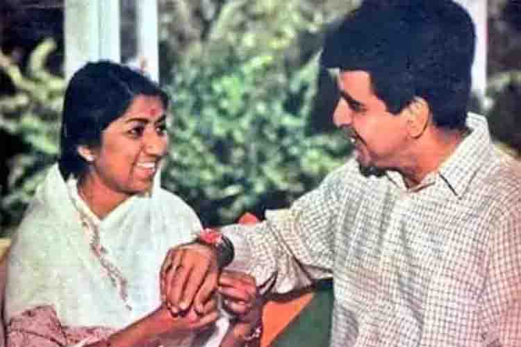 A file photo of Dilip Kumar and Lata Mangeshkar
