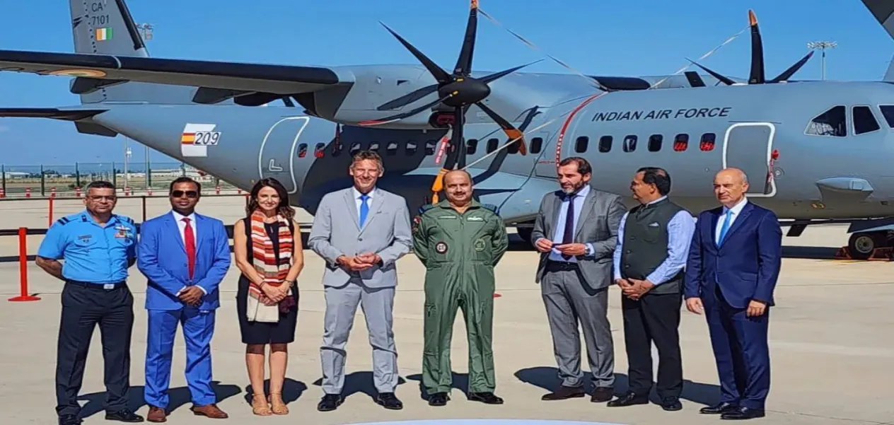 The first C-295 military transport aircraft to fly carrying 71 soldiers, 44 paratroopers and 24 stretchers reached India