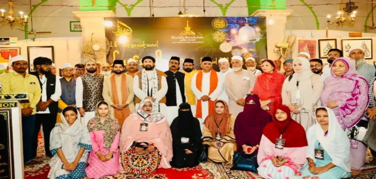 16th International Sufi Color Festival begins at Ajmer Dargah Sharif, artists from 40 countries are participating in the Sufi art display.