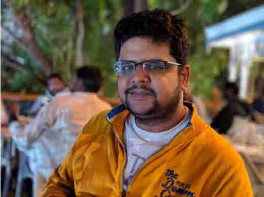 https://www.hindi.awazthevoice.in/upload/news/169547340312_REVIVING_THE_LOST_RECIPES_OF__HYDERABADI_CUISINE_–A_PASSION_FOR_PRATEEK_MATHUR_2.jpg