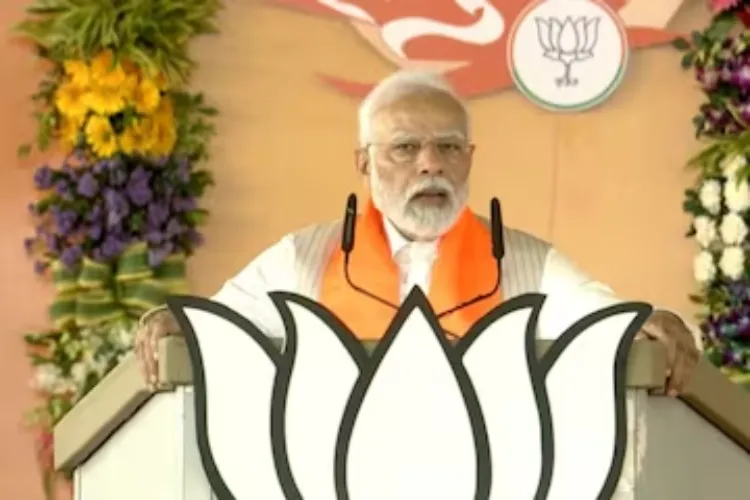 Congress party is run by urban Naxalites: PM Modi in Bhopal
