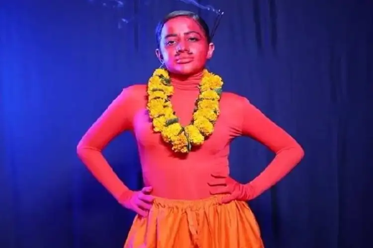 'No colour, no incense sticks, no flowers belongs to any religion': Urfi Javed