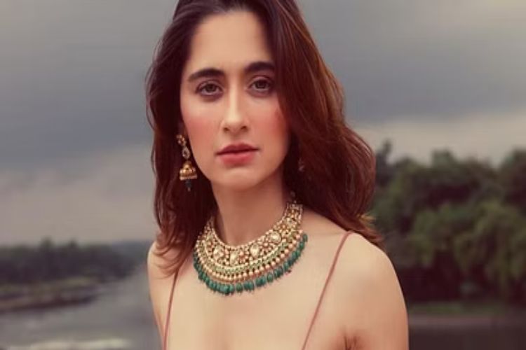 Sanjeeda Sheikh will play an important role in the film 'Fighter'