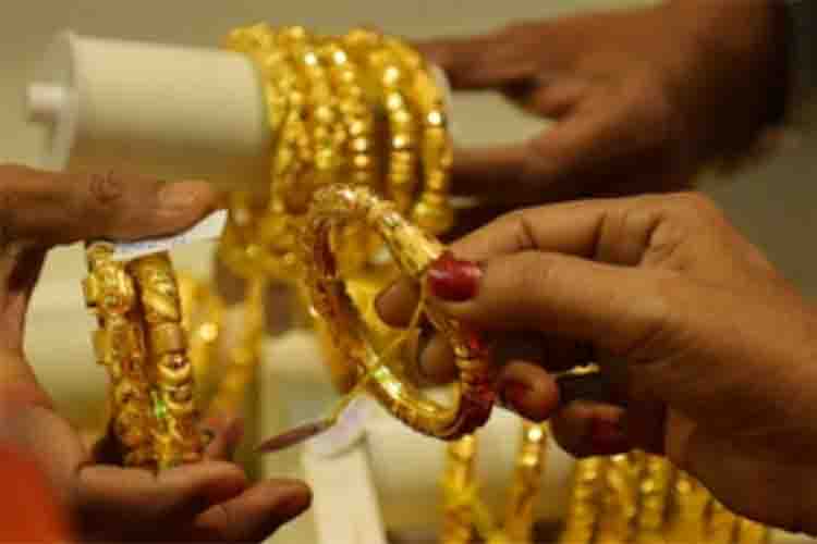 Shopping on Dhanteras