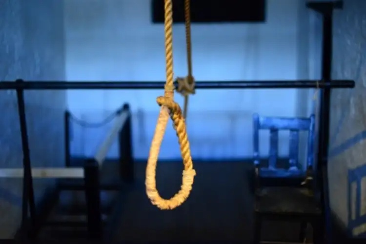  B.Tech student committed suicide
