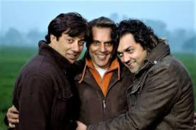 Dharmendra congratulates 'talented' son Bobby Deol