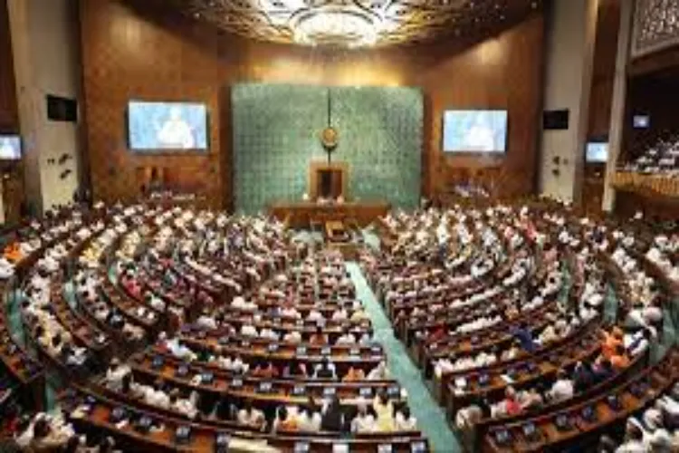 Discussion on two important bills related to Jammu and Kashmir today in Lok Sabha