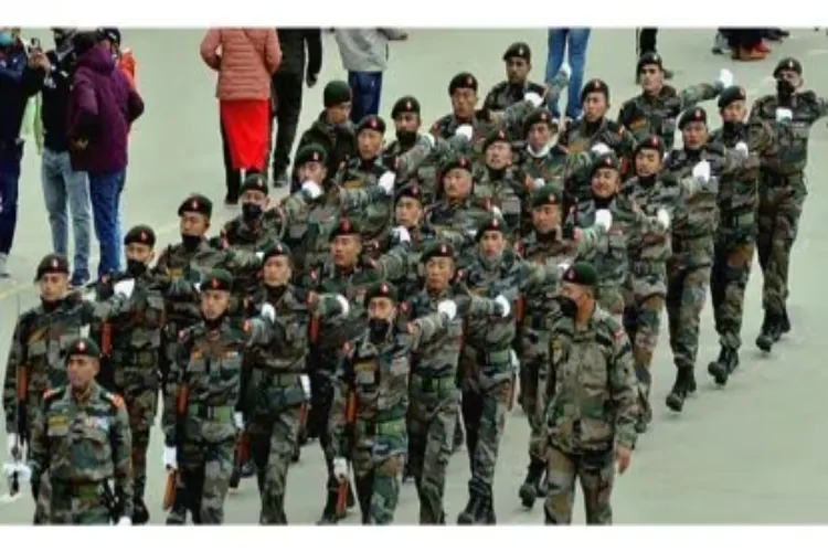 Defense Ministry's initiative for scholarship to ex-servicemen