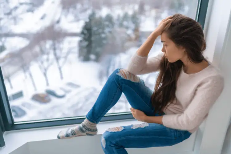 winter depression it's symptoms & prevention