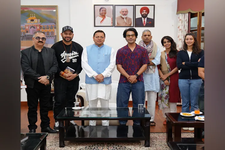 Popular Bollywood actors met Uttarakhand Chief Minister Dhami, discussed possibilities of film production