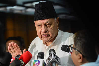 https://www.hindi.awazthevoice.in/upload/news/171310951713_Is_this_an_end_of_Farooq_Abdullah’s_45-year-long_electoral_battles_3.jpg