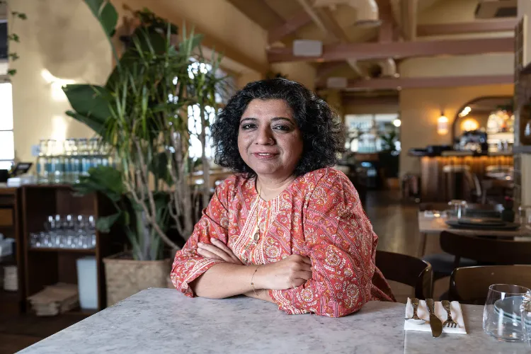 टाइम मैगजीन की 100 सबसे प्रभावशाली लोगों की सूची में शेफ और अधिकार कार्यकर्ता अस्मा खान शामिल
