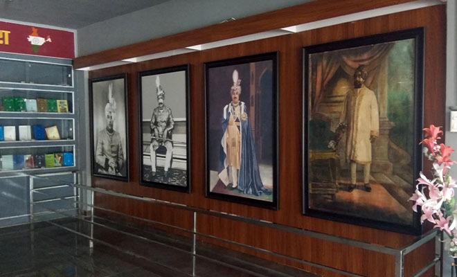 https://www.hindi.awazthevoice.in/upload/news/171396103702_People_come_from_all_over_the_world_to_visit_Tonk's_Arabic-Persian_Research_Institute_6.jpg