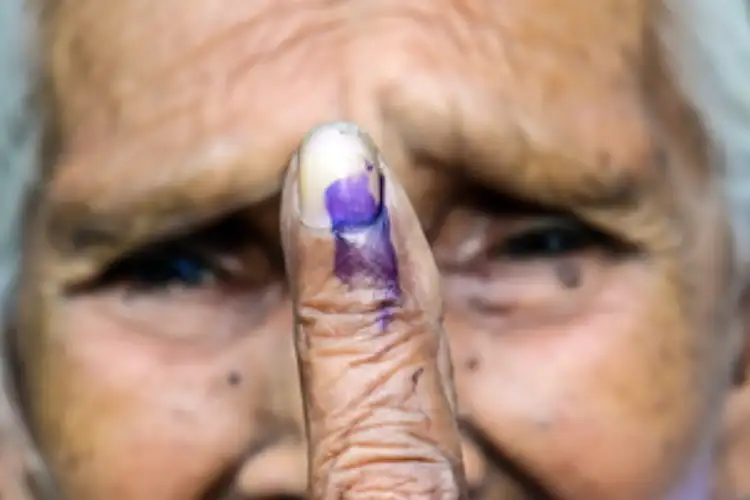 Second phase of Lok Sabha elections: Highest voting in Tripura and lowest in Maharashtra till 1 pm