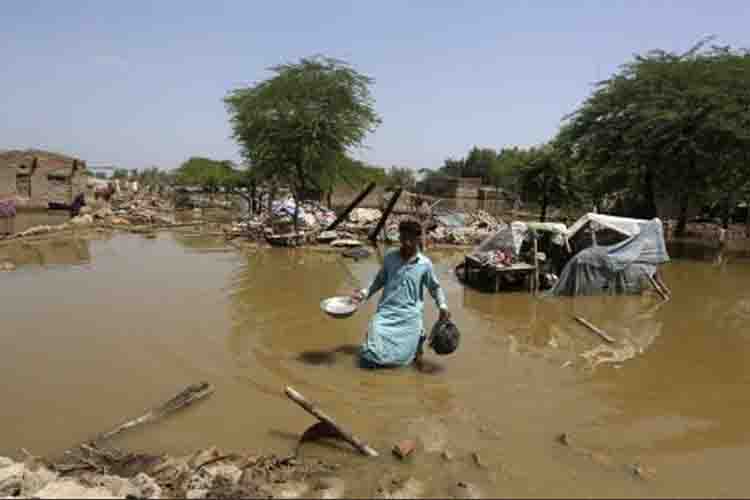 Pakistan: Baloch houses washed away in flood, forced to live under open sky